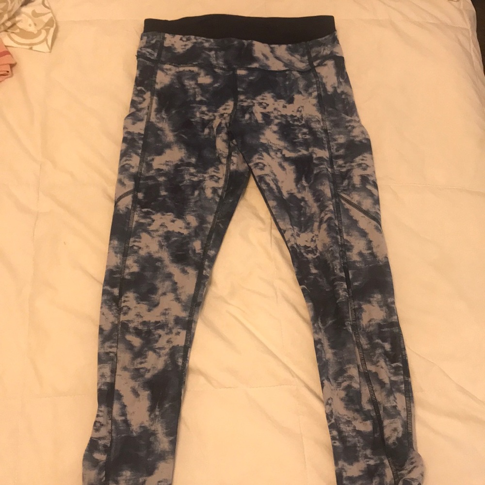 Lululemon full length tie die blue leggings